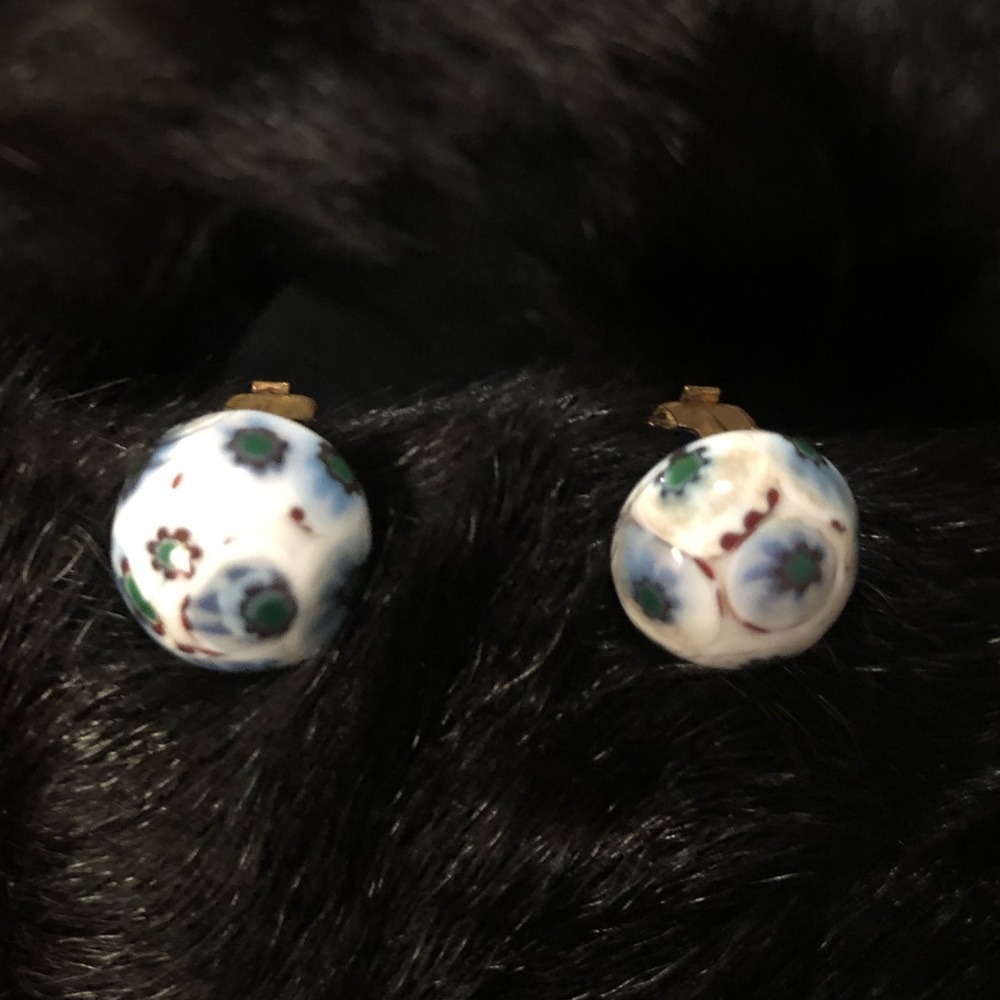 Button size Millefiore vintage earrings. Italian